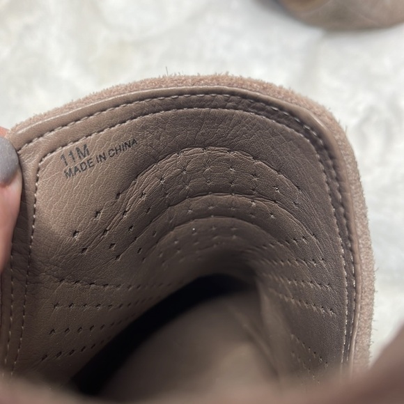 Gianni Bini Leather Suede Ankle Boots Size 11 - Picture 4 of 7